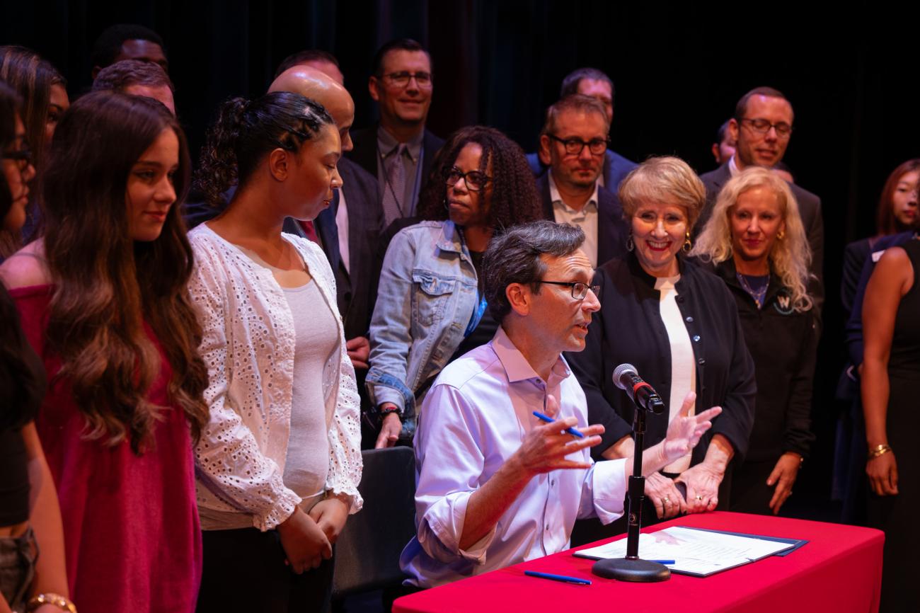 Governor Ferguson signs an executive order establishing the Washington Completes FAFSA campaign.